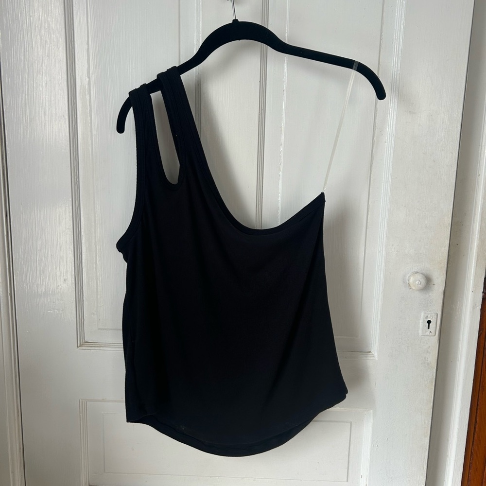One Shoulder Top